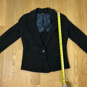 Ann Taylor Black Blazer Size smalll